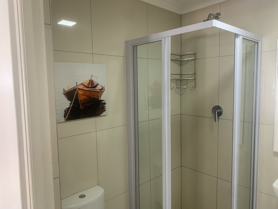 2 Bedroom Property for Sale in Zonnebloem Western Cape